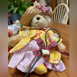 Bear Peep Muffy Vanderbear and Sheep